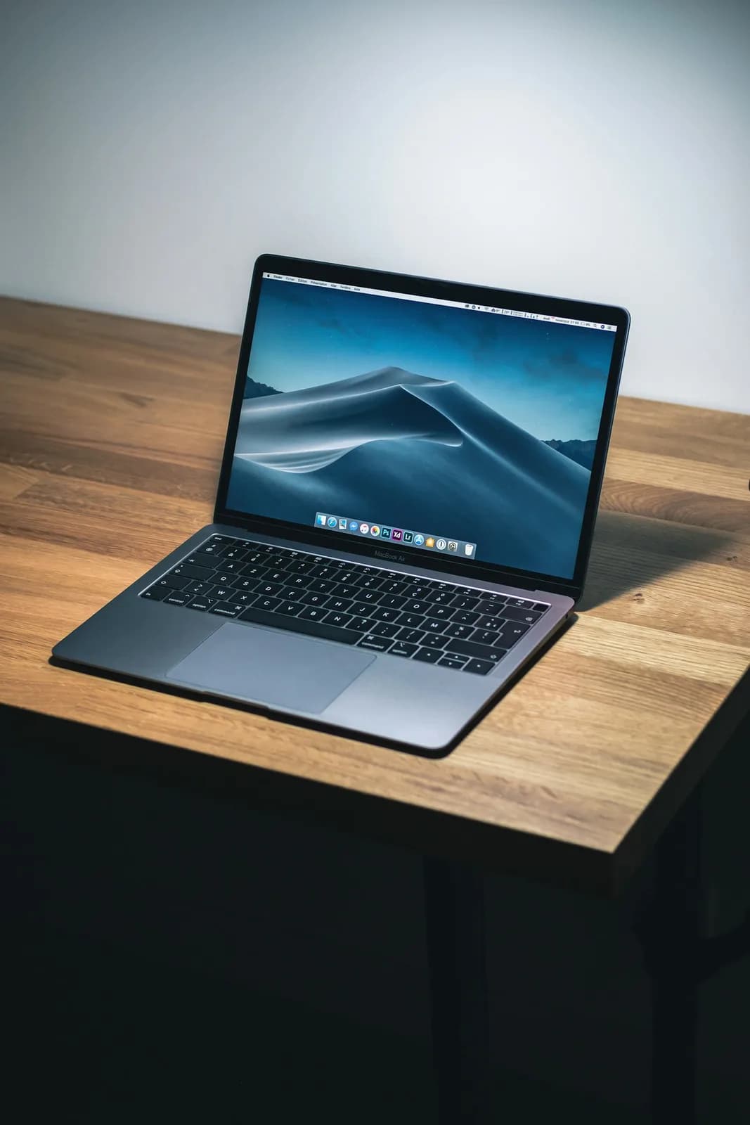 ماك بوك برو 14 — شريحة M4 Pro